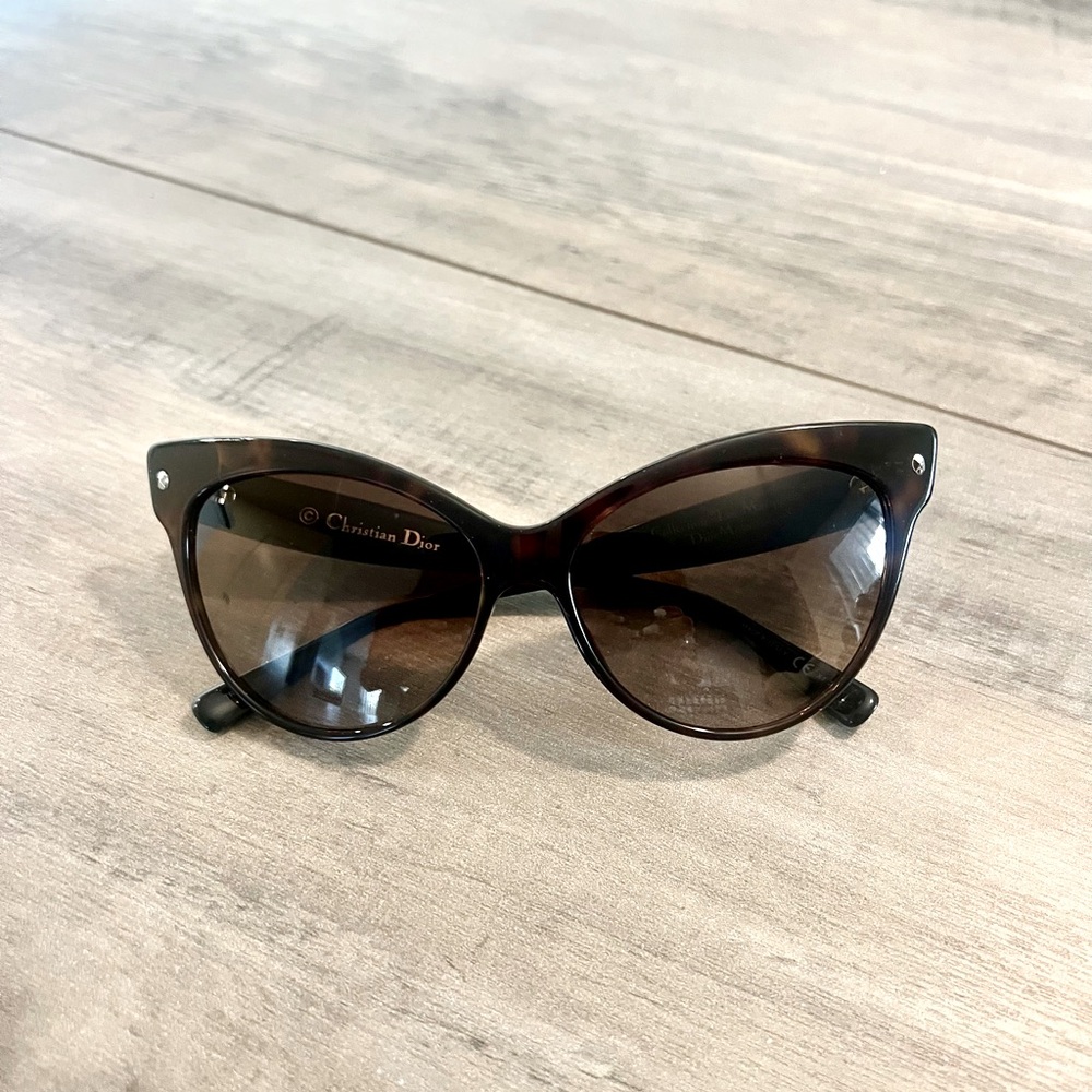 Vintage Dior “Les Marquises” Tortoises Shell Cat Eye (Kardashian) Sunglasses